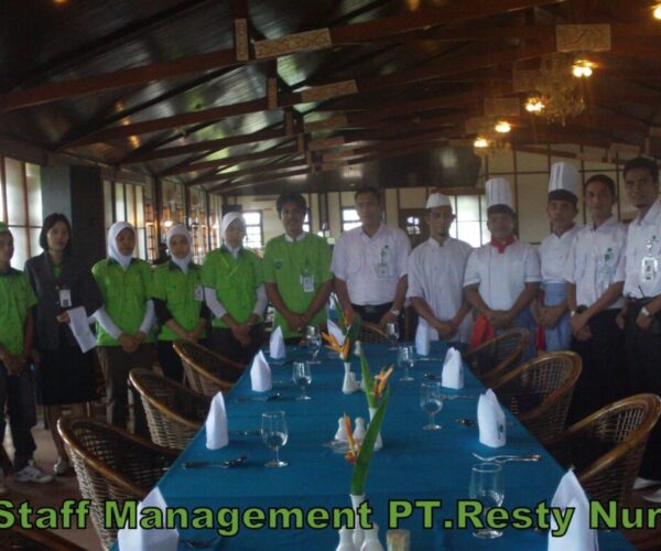 Foto Manajemen - PT Resty Nur (5) Foto Manajemen - PT Resty Nur (5)